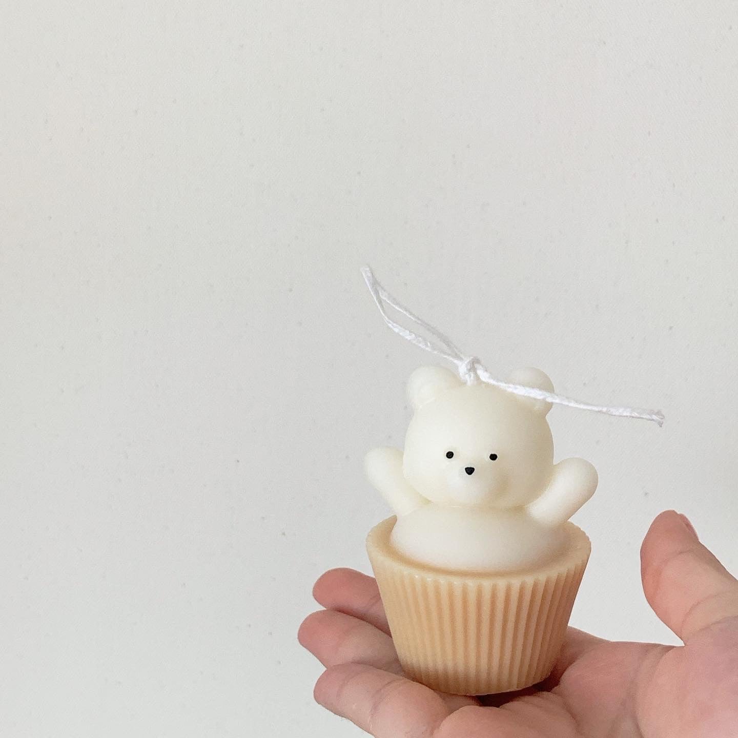 cupcake bear candle